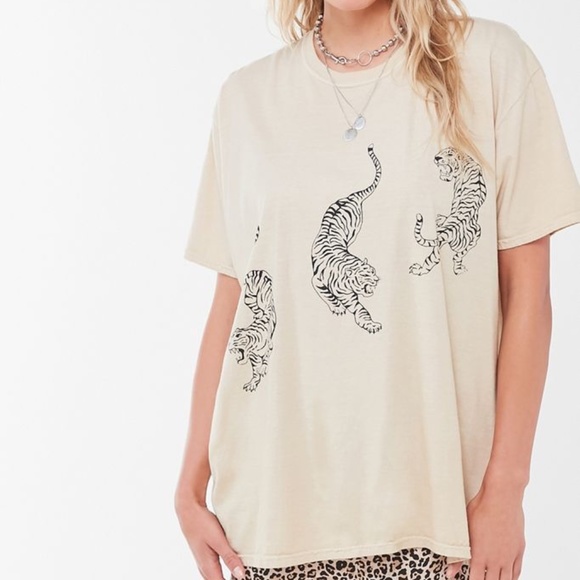 Urban outfitters tiger t shirt Clearance